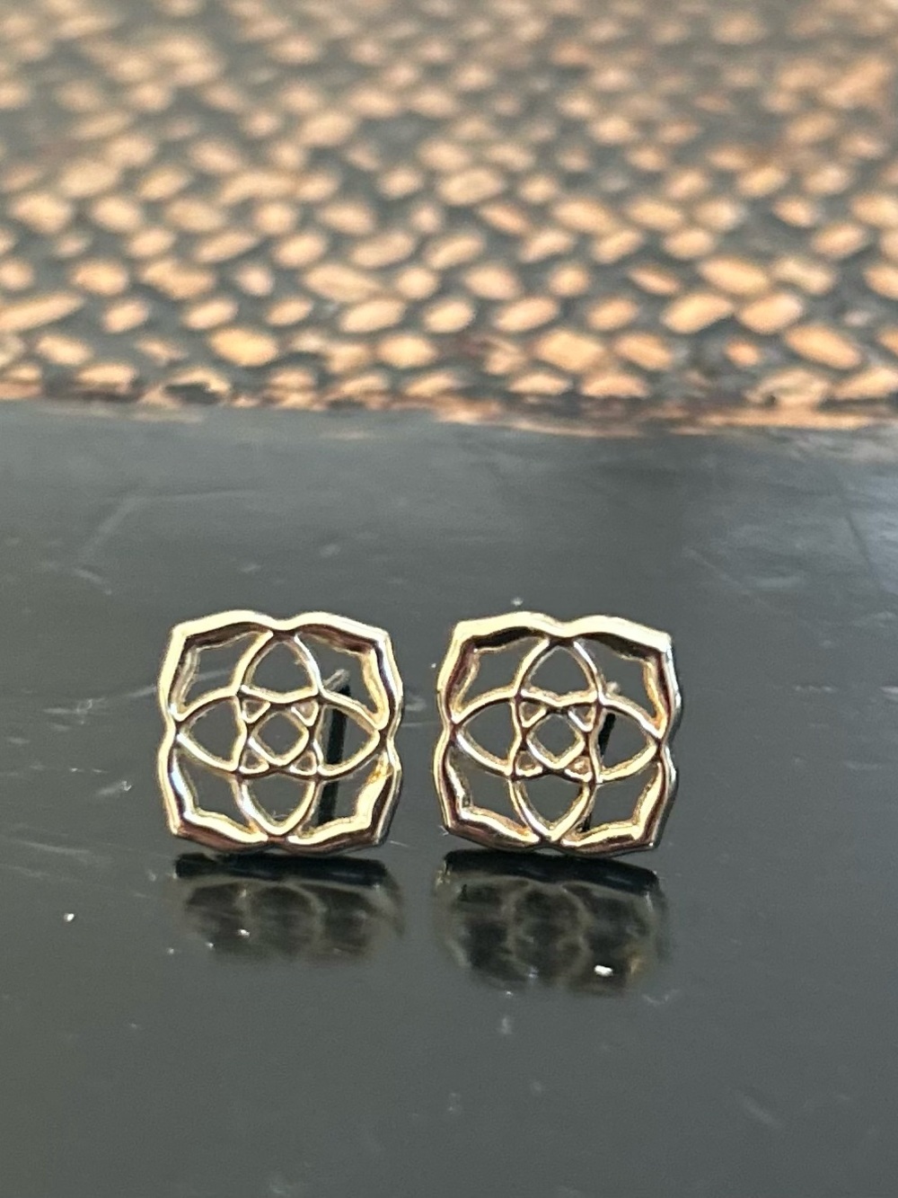 Kendra Scott Gold Floral Lattice Stud Earrings